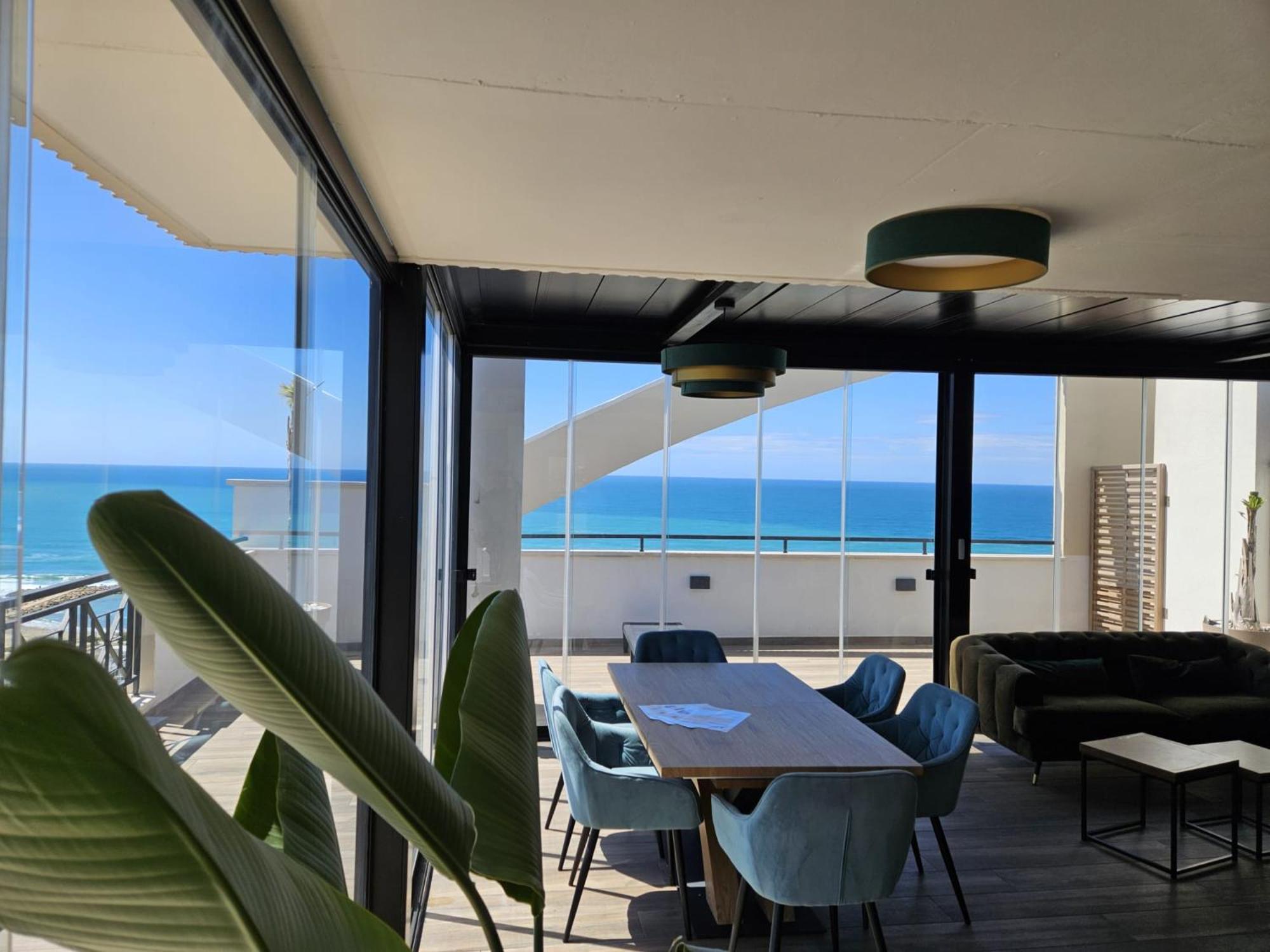 Be Your Home - Tower Beach Suite ชิวิตาเวกเกีย ภายนอก รูปภาพ